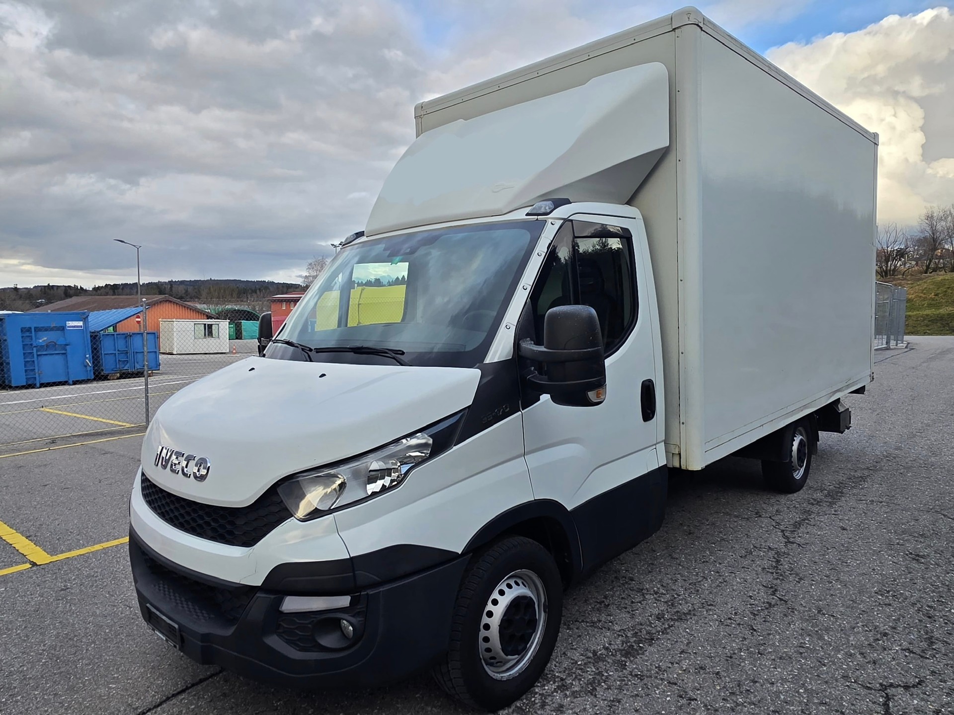 IVECO 35S17 3.0 Diesel Euro5 Caisse déménagement