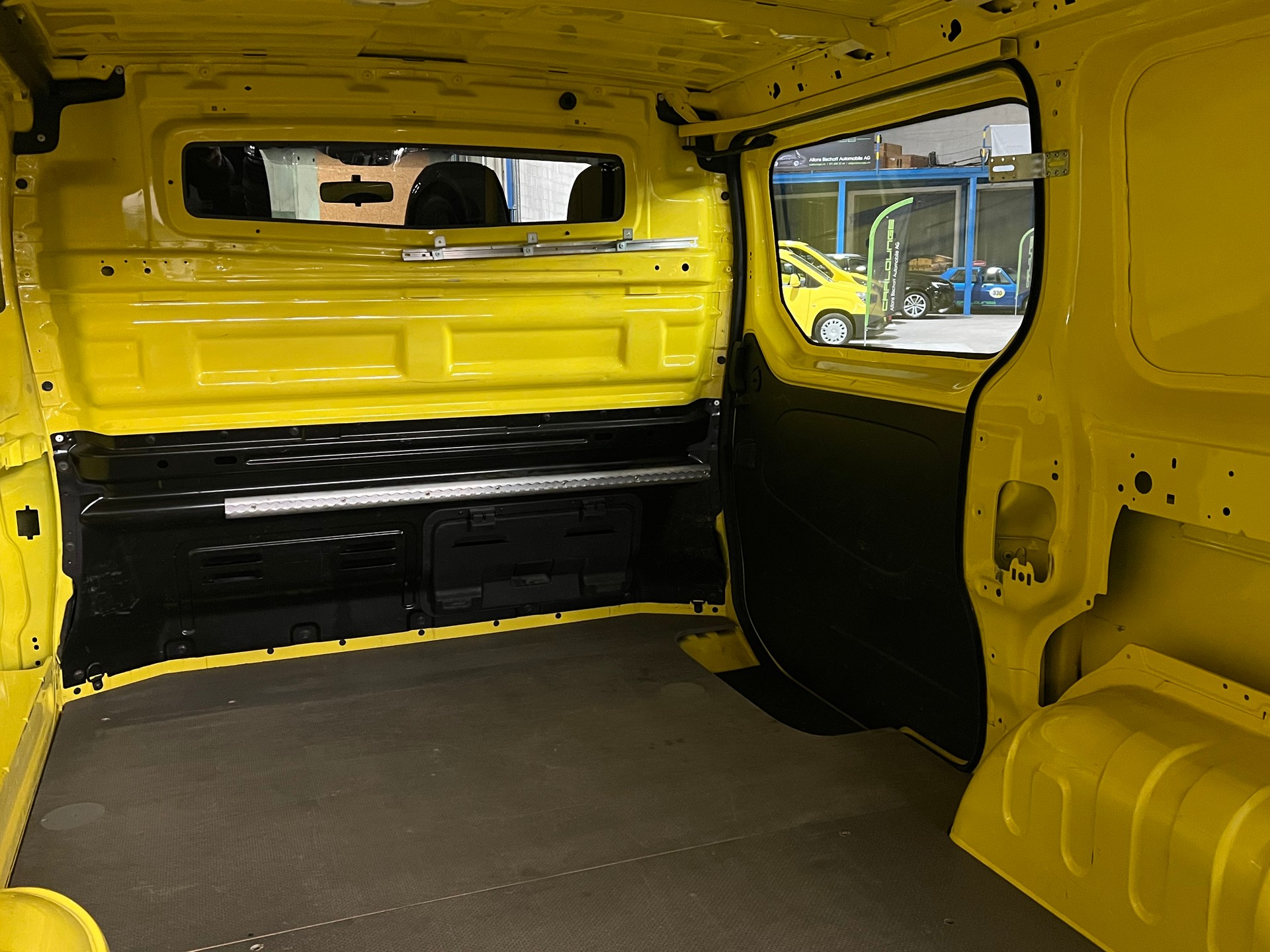 OPEL Vivaro B1.6 CDTI-showroom-element-3