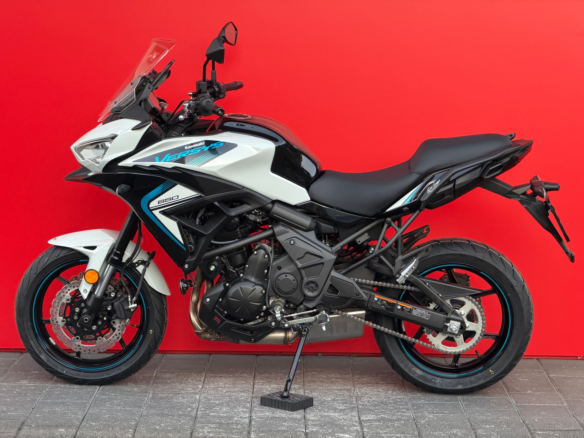 KAWASAKI Versys 650-image-3
