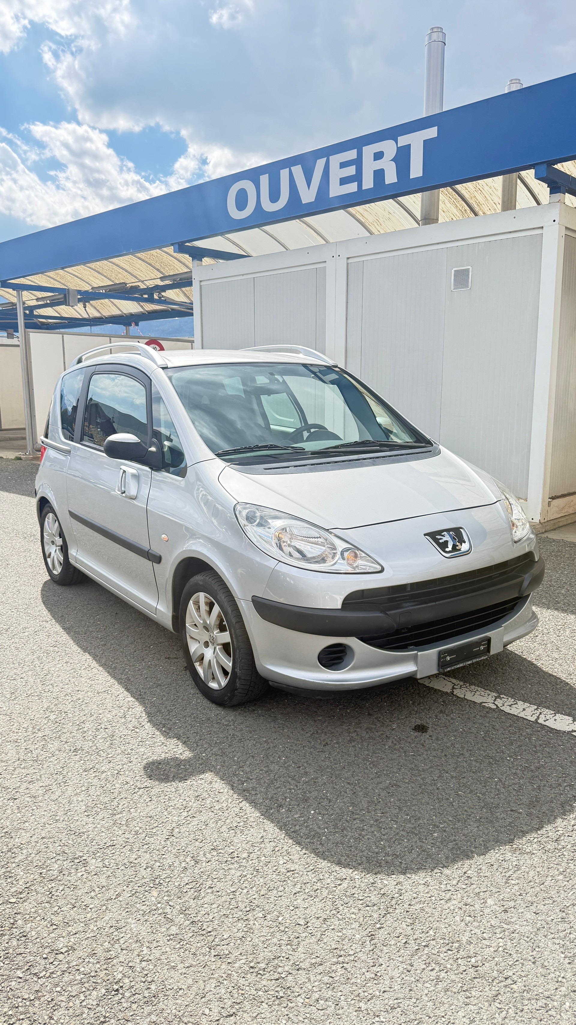 PEUGEOT 1007 1.4 Urban
