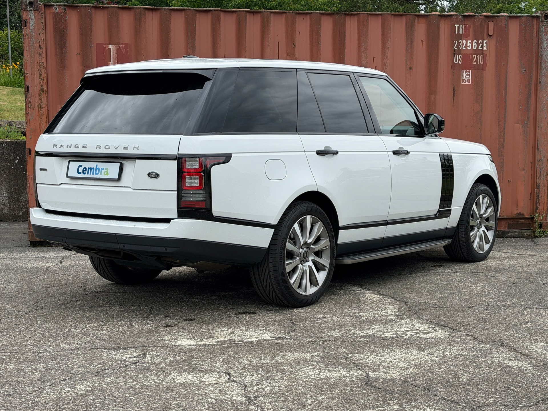 LAND ROVER Range Rover 4.4 SDV8 Autobiography-showroom-element-1