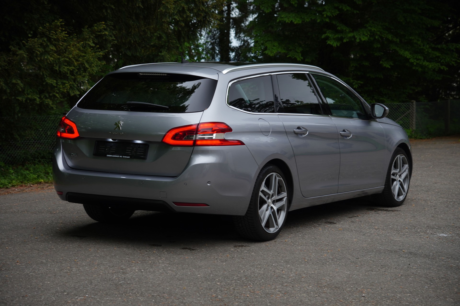 PEUGEOT 308 SW 2.0 BlueHDI Automatic-showroom-element-2