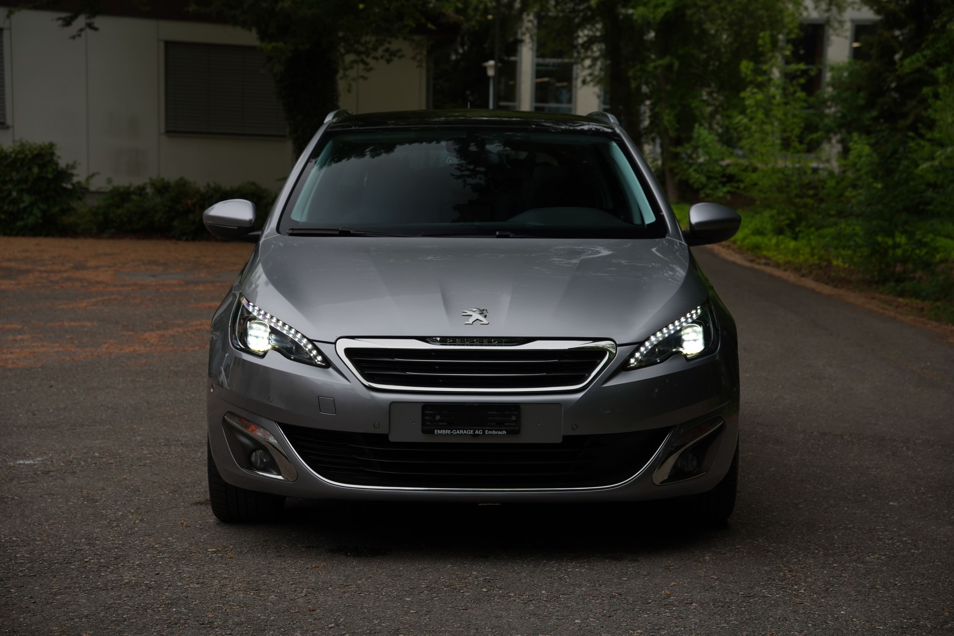 PEUGEOT 308 SW 2.0 BlueHDI Automatic-image-7
