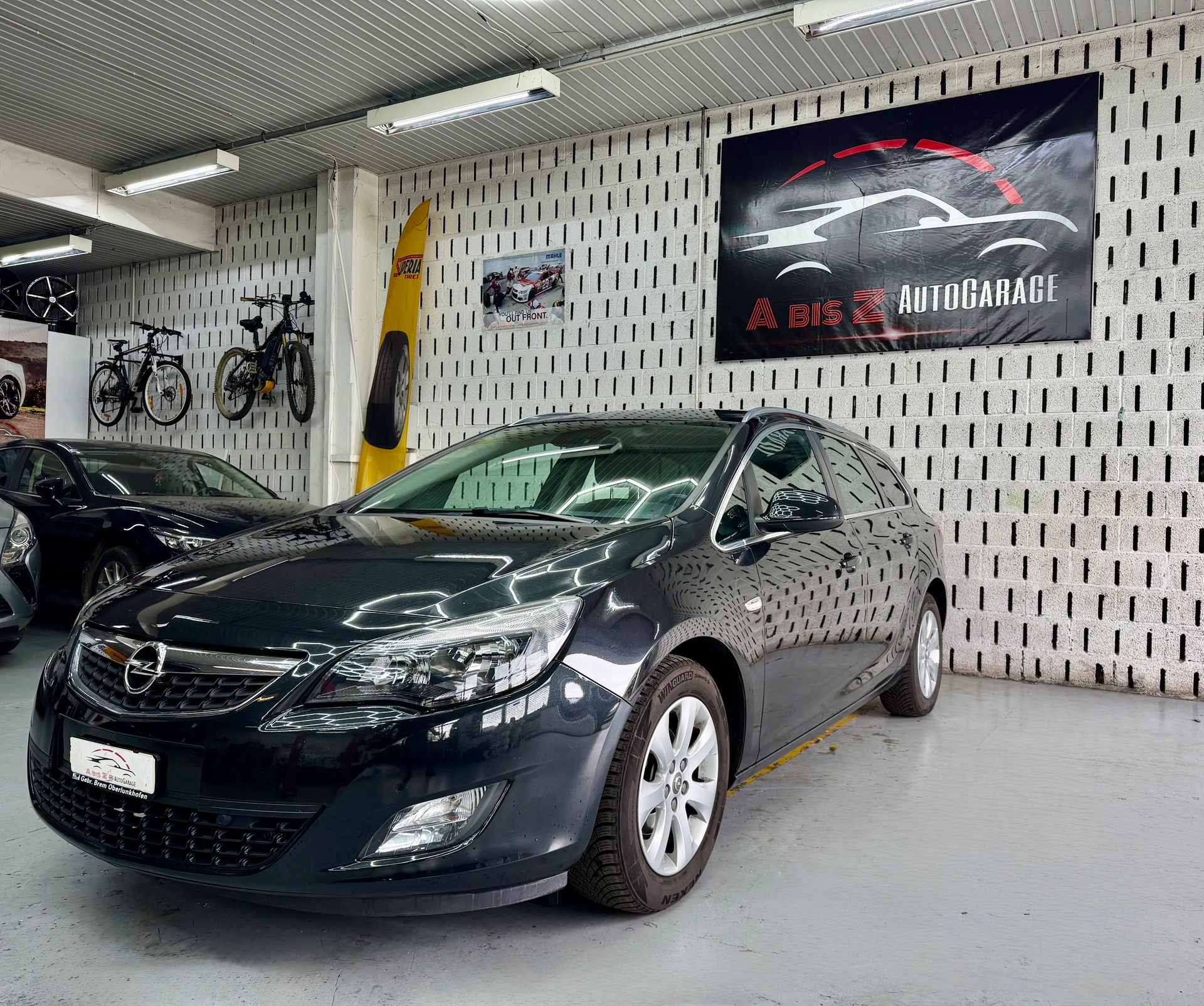 OPEL Astra SportsTourer 1.4i 16V Turbo Cosmo Automatic