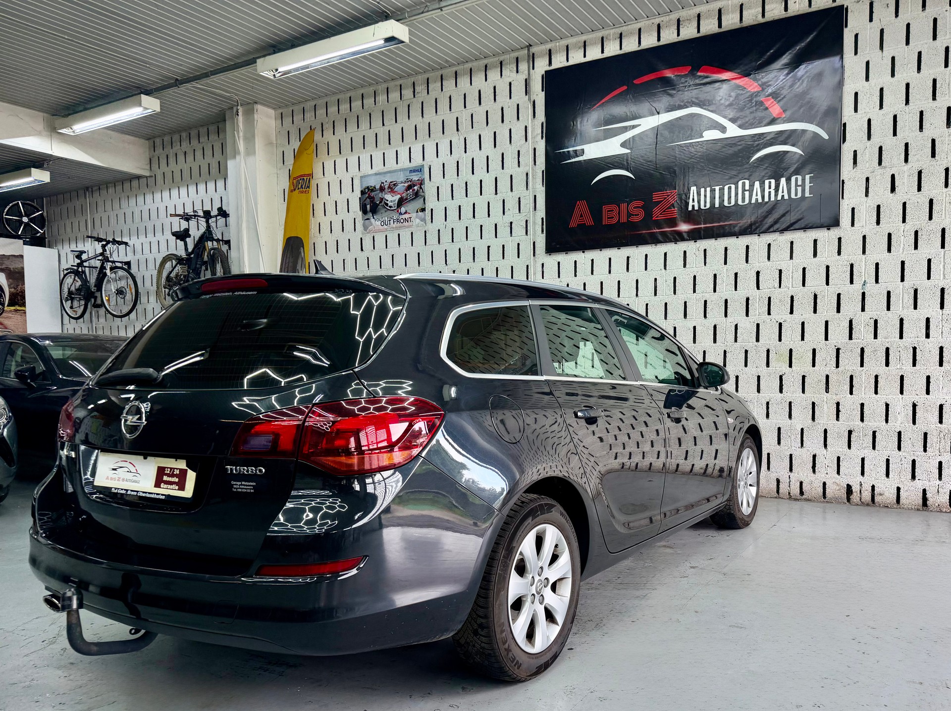 OPEL Astra SportsTourer 1.4i 16V Turbo Cosmo Automatic-image-7