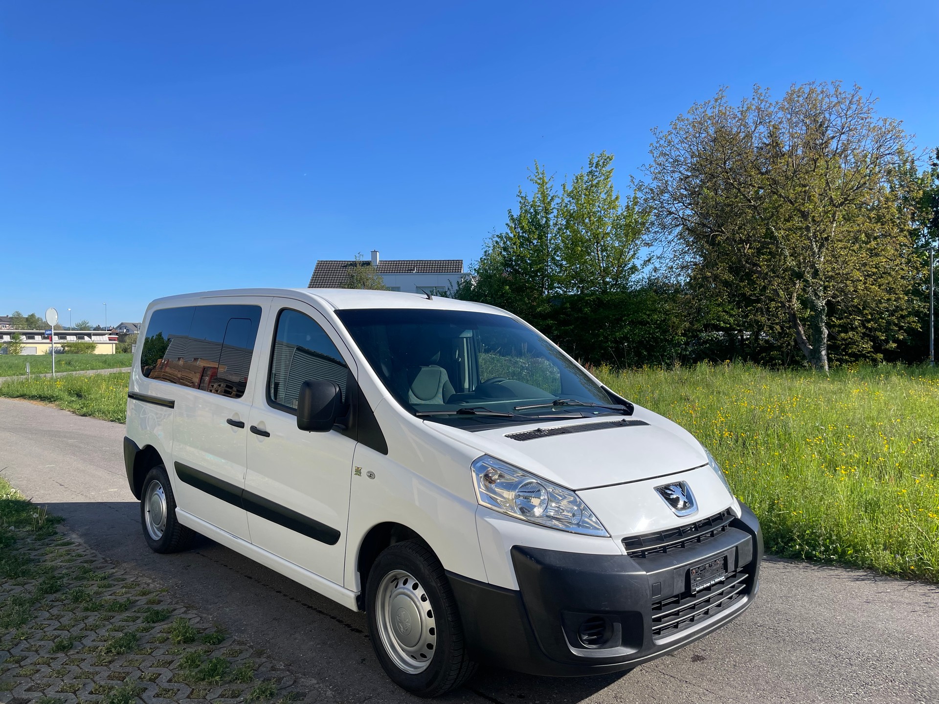 PEUGEOT Expert Tepee 2.0 HDi Confort L2