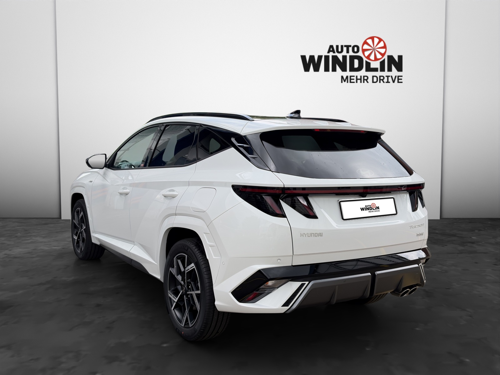 HYUNDAI Tucson 1.6 T-GDi HEV N-Line Sunroof 4WD MY26-showroom-element-3