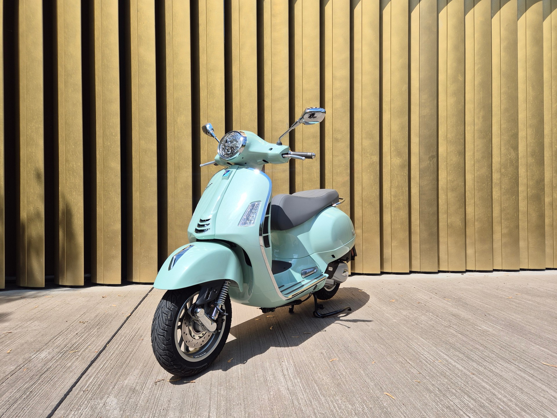 PIAGGIO Vespa GTS 125