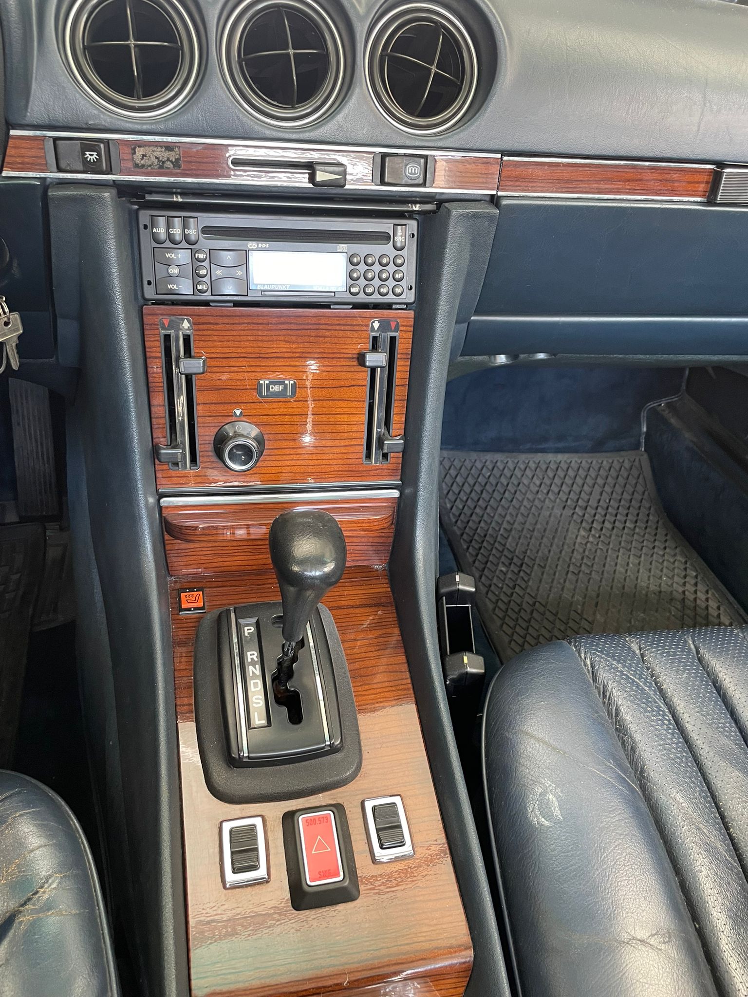 MERCEDES-BENZ 500 SL-image-8