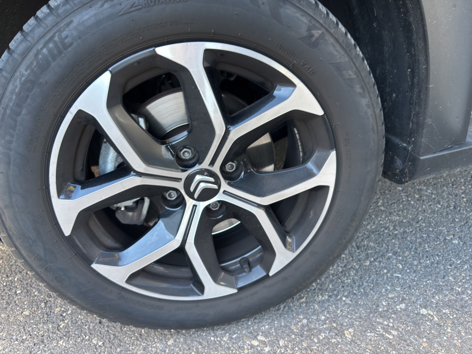 CITROEN C3 Aircross 1.2 PureTech 130 S-image-16