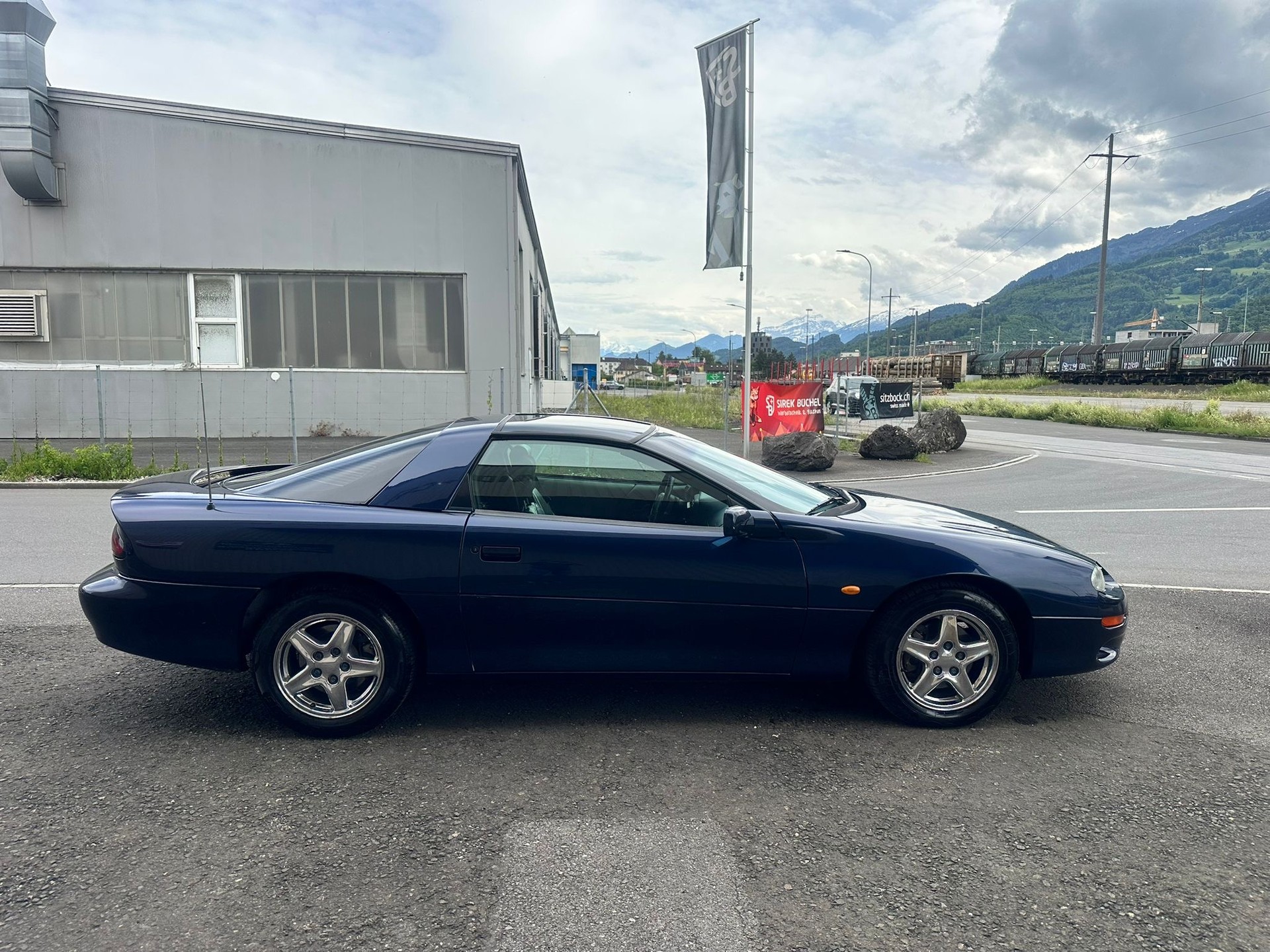 CHEVROLET Camaro Coupé A-image-7