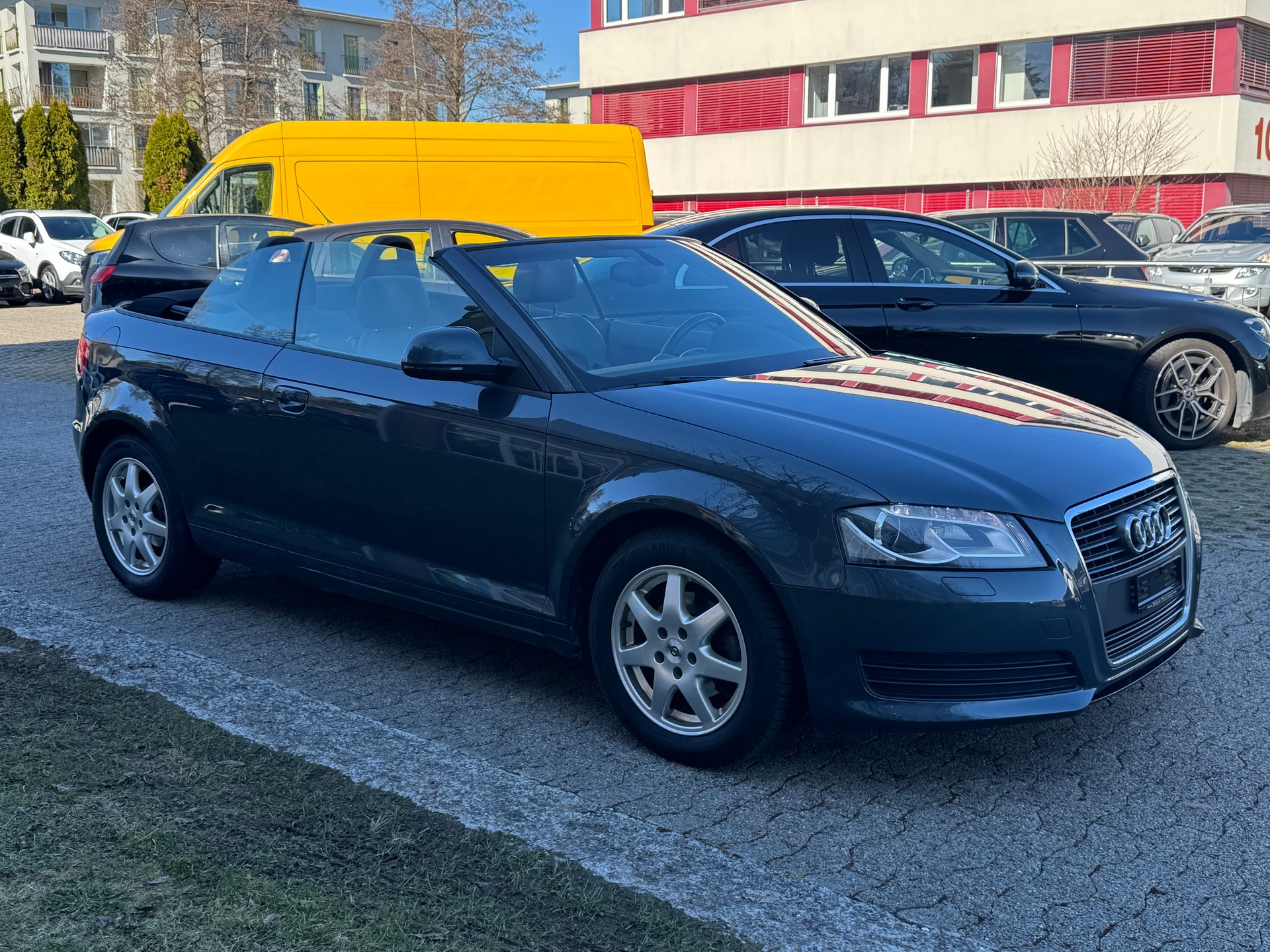 AUDI A3 Cabriolet 1.8 TFSI Sunshine-image-3