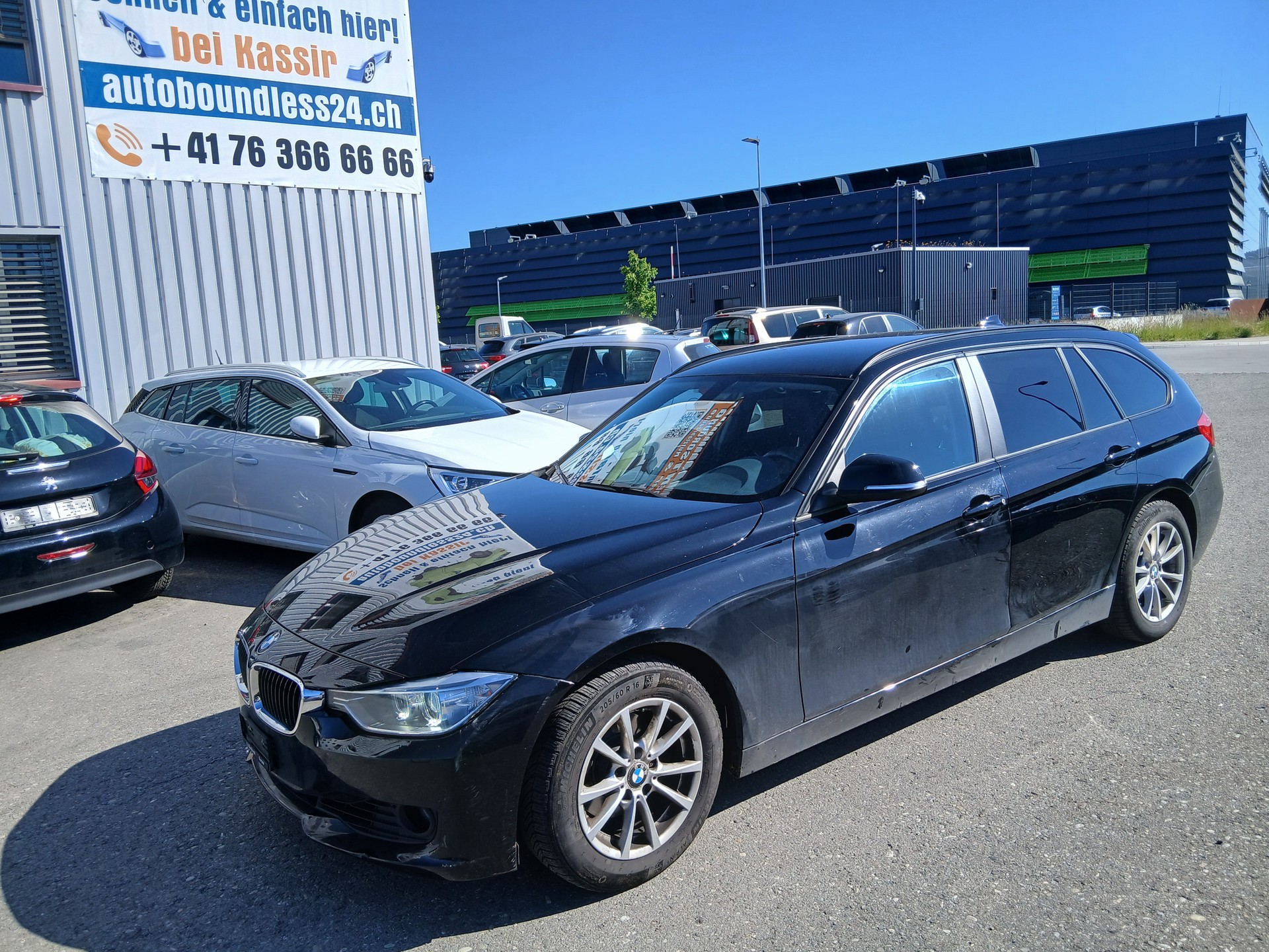 BMW 320i Touring Steptronic-image-1