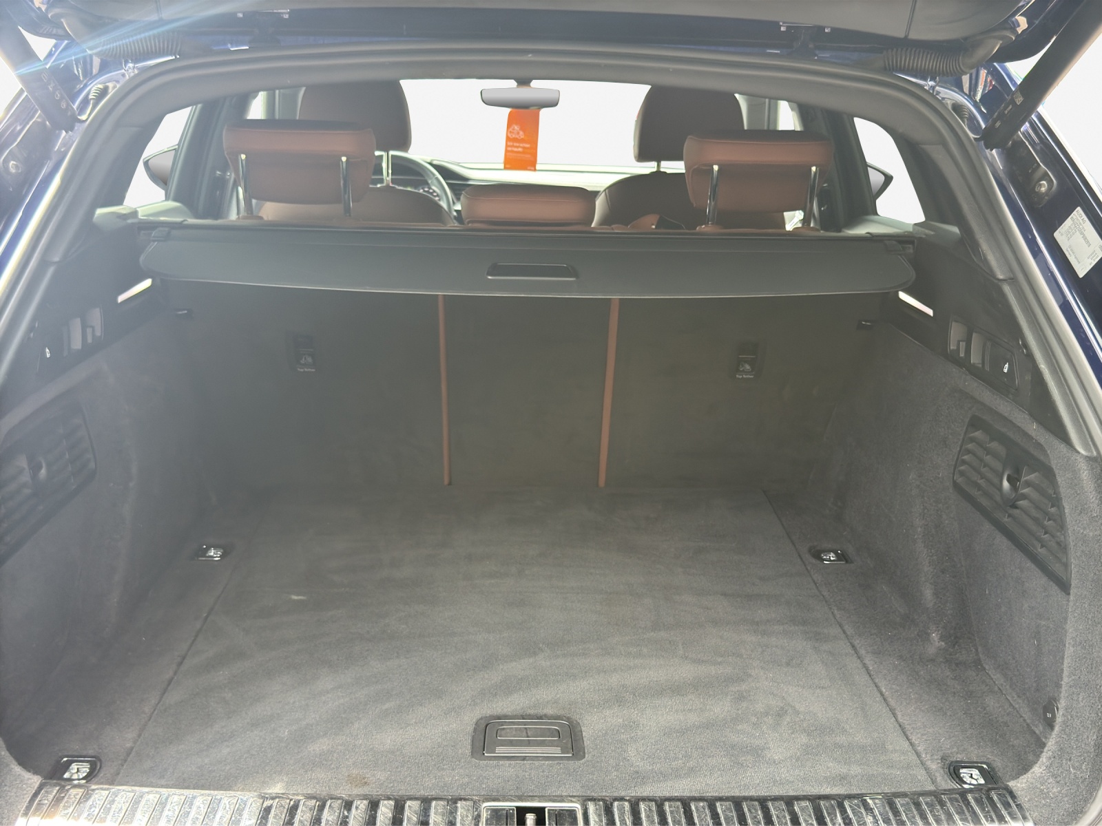 AUDI e-tron 55 Advanced quattro-image-12