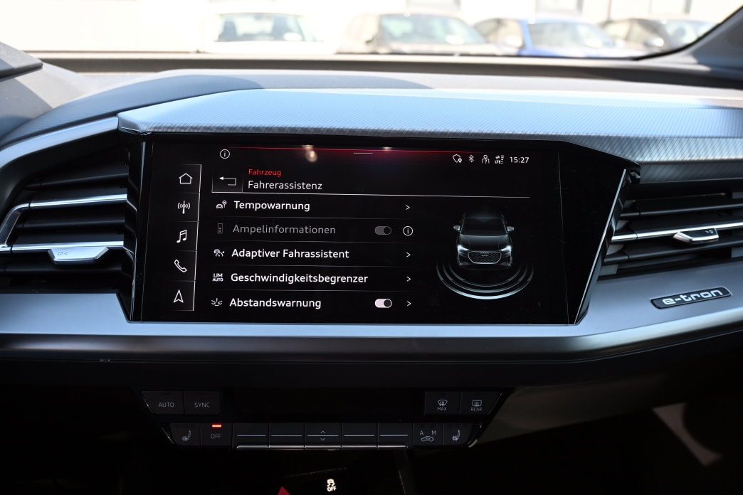 AUDI Q4 Sportback e-tron 35-image-9