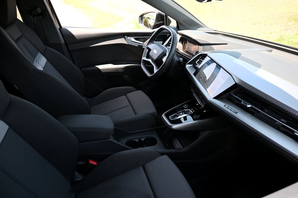 AUDI Q4 Sportback e-tron 35-image-4