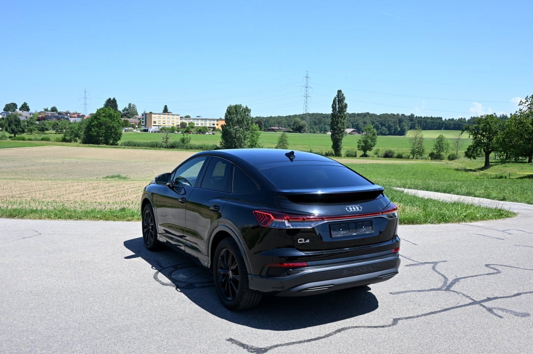 AUDI Q4 Sportback e-tron 35-image-3