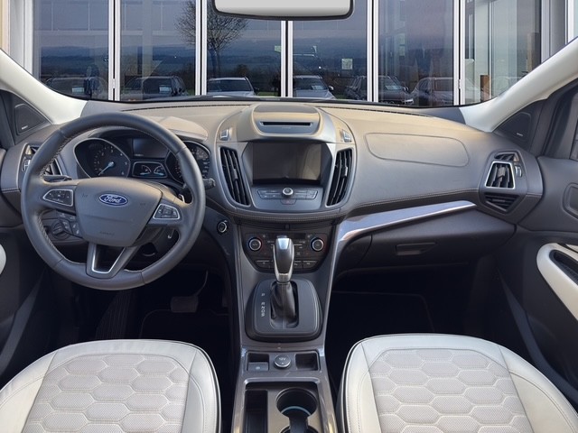 FORD Kuga 2.0 TDCi 180 Vignale FPS-image-8