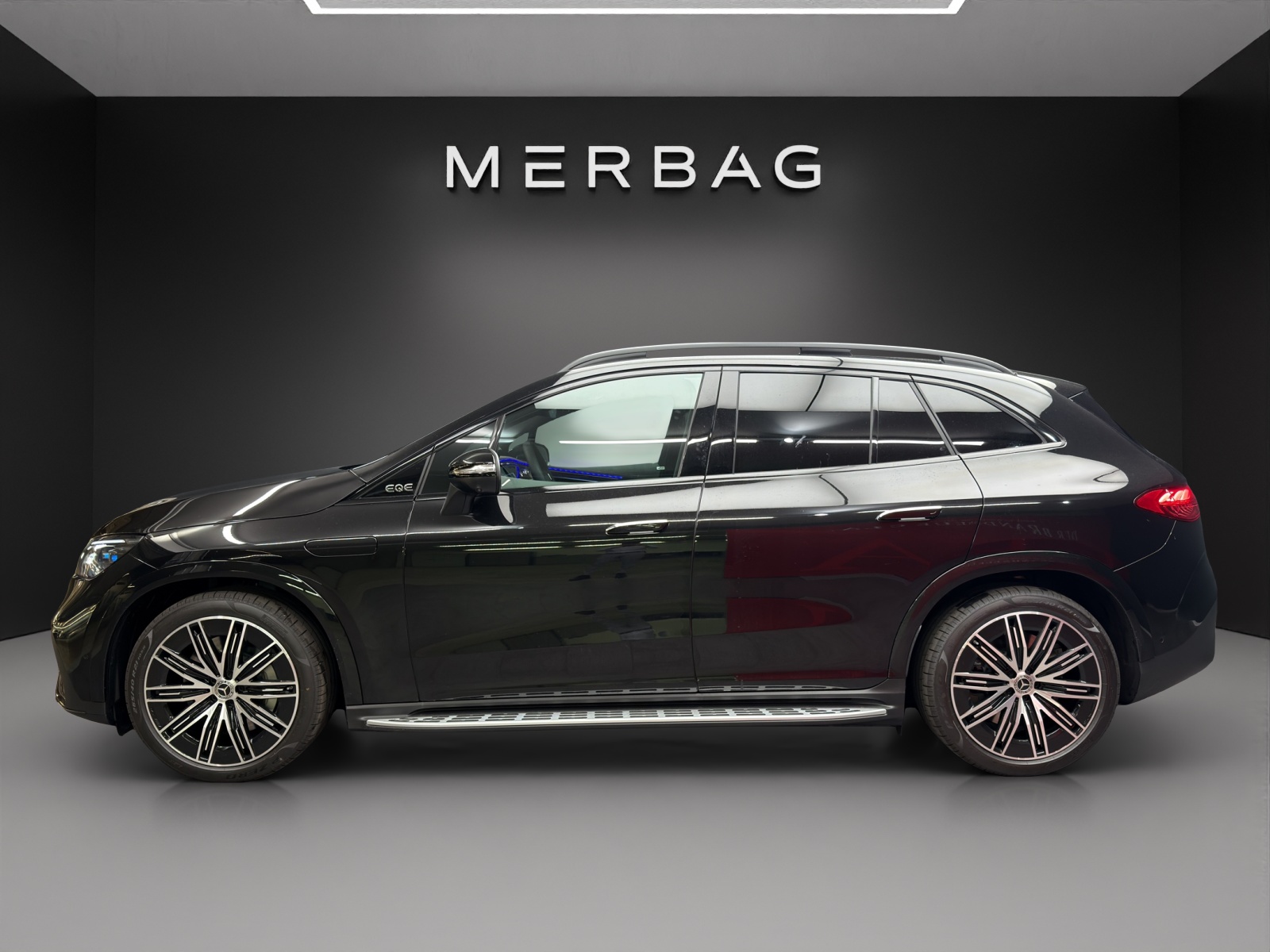 MERCEDES-BENZ EQE 350 4MATIC "Excellence Edition"-image-2