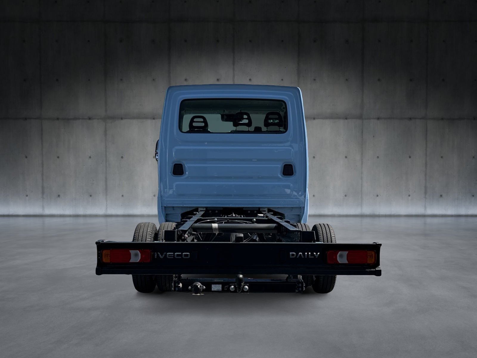IVECO Daily 35C18H-showroom-element-2