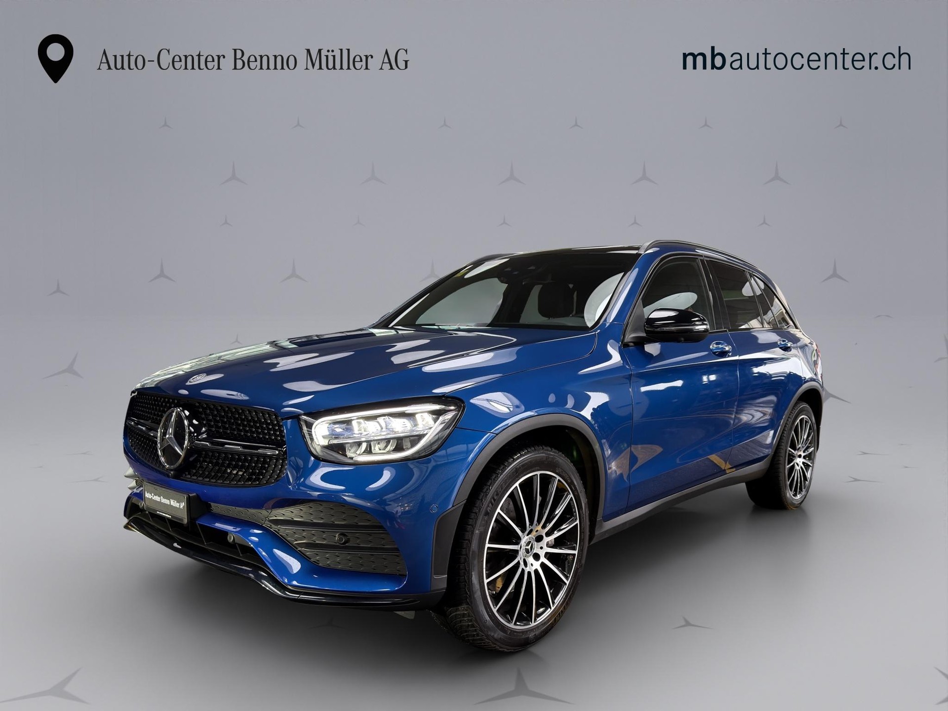 MERCEDES-BENZ GLC 220 d AMG Line 4m-image-0