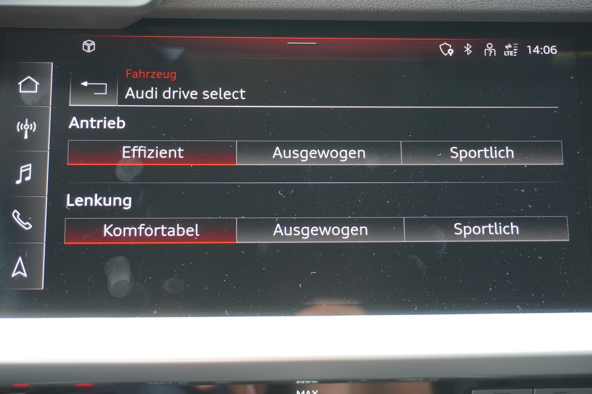 AUDI A3 Sportback 35 TFSI Attraction S-tronic S-LINE!!!-image-22