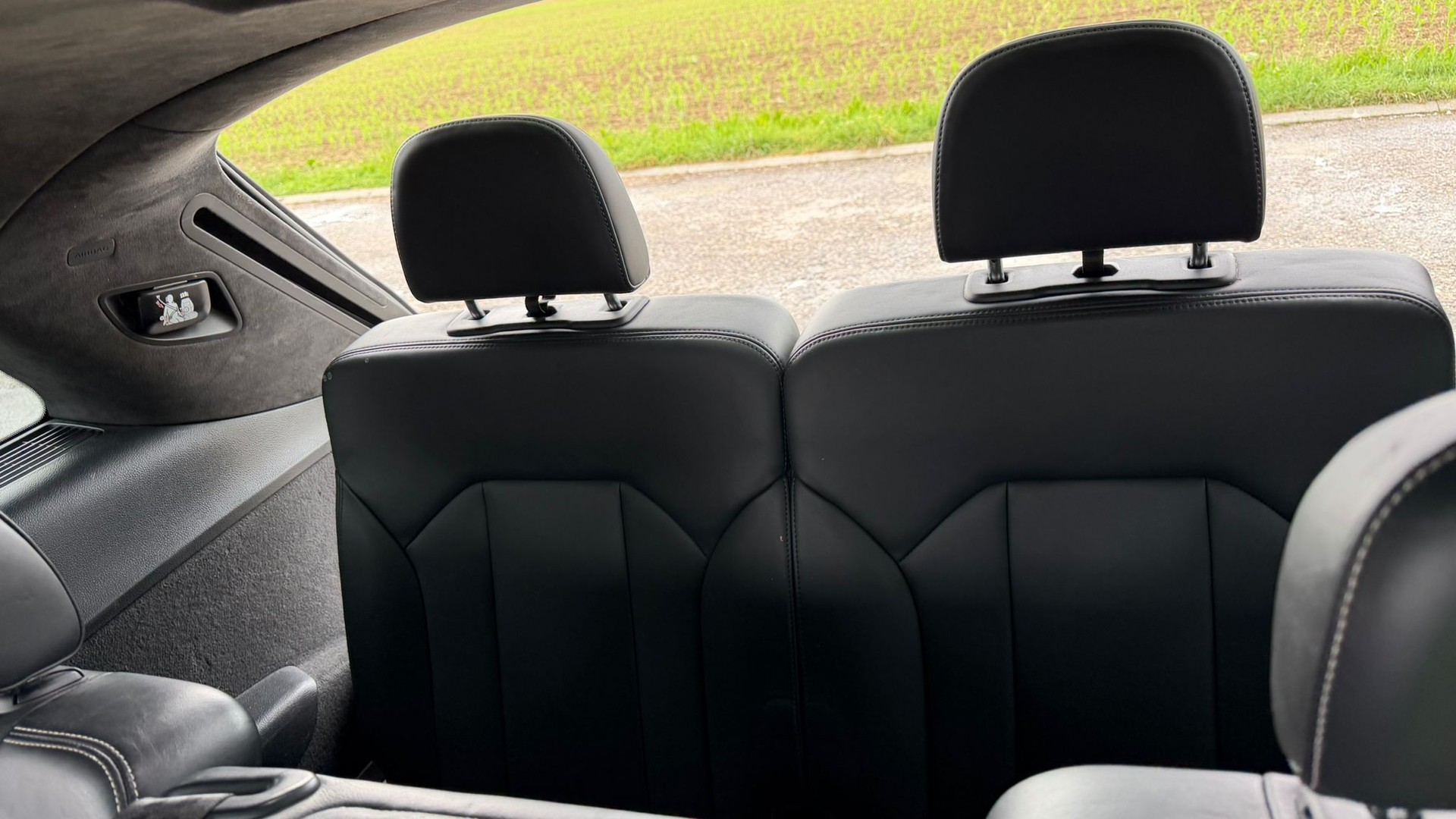 AUDI SQ7 4.0 TDI quattro tiptronic-image-15