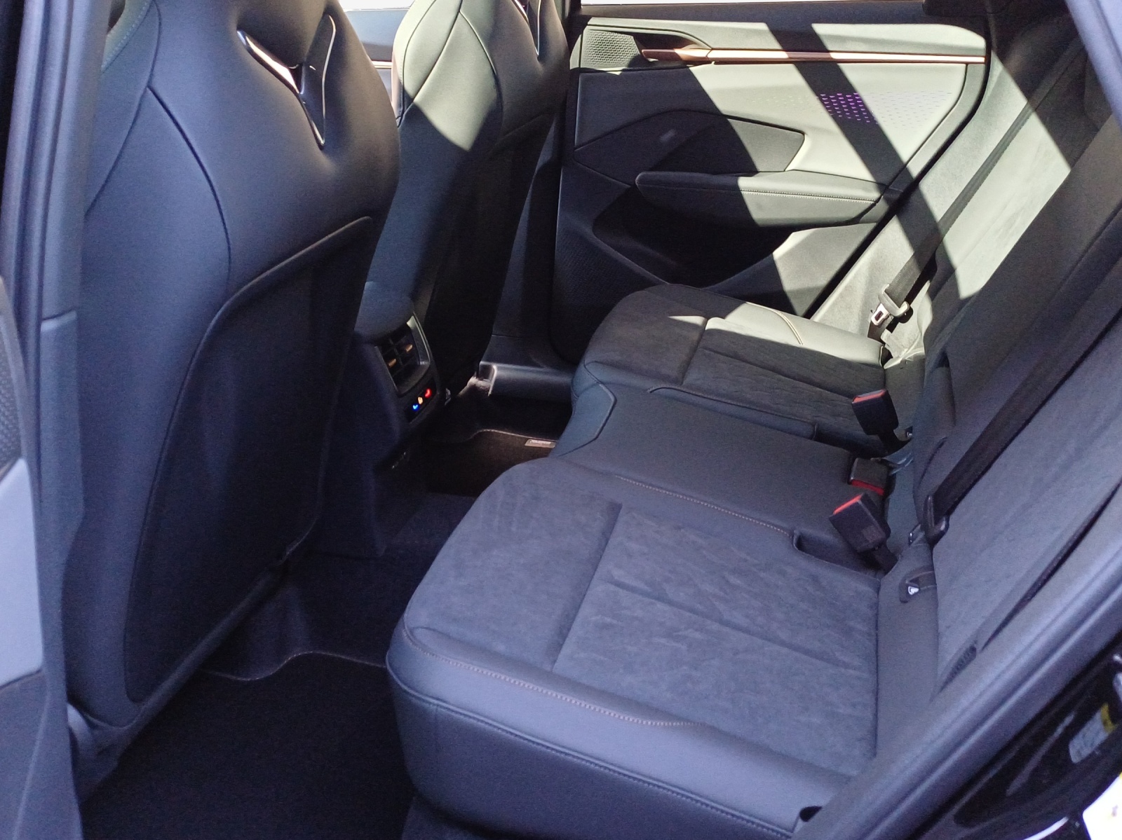CUPRA Terramar 1.5 eHybrid Prime Edition VZ DSG-image-11