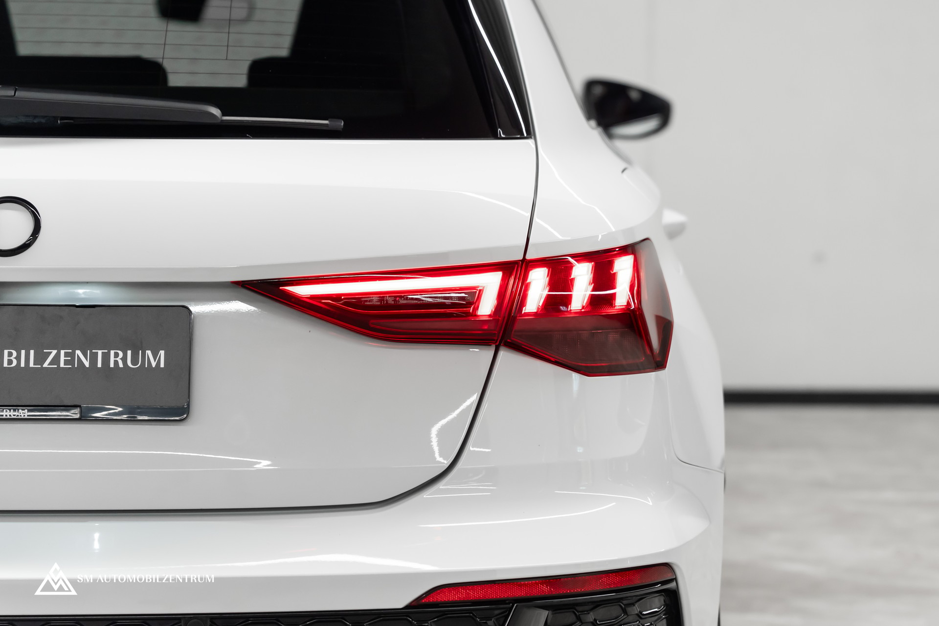 AUDI RS3 Sportback 2.5 TFSI quattro S-Tronic / Head-Up / B&O / 360° / Matrix LED-image-11