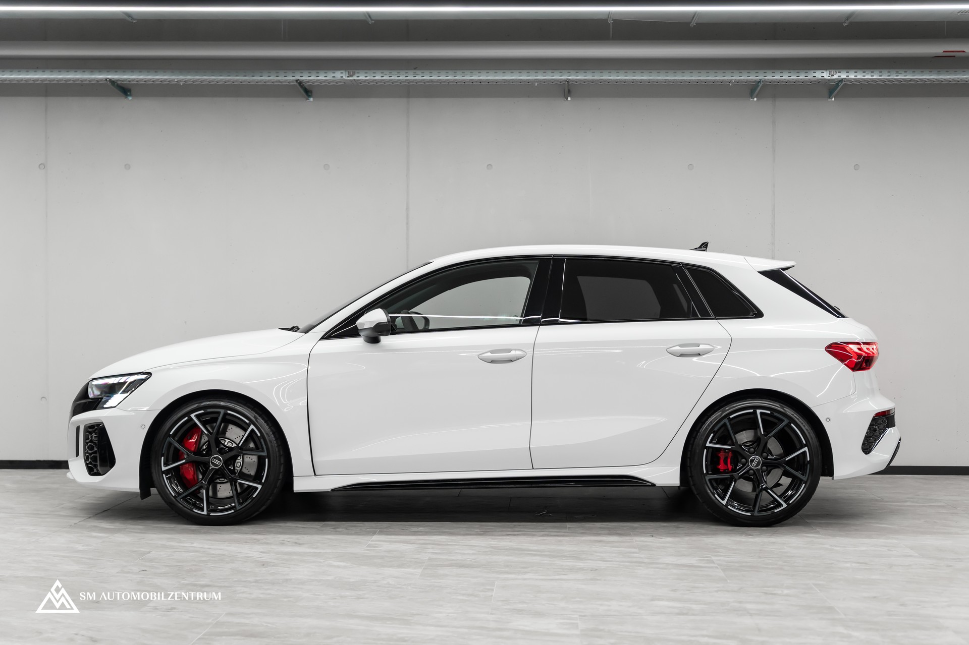 AUDI RS3 Sportback 2.5 TFSI quattro S-Tronic / Head-Up / B&O / 360° / Matrix LED-image-4