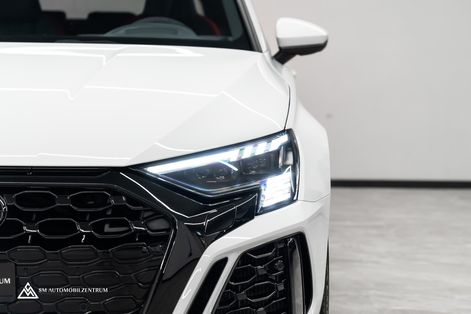 AUDI RS3 Sportback 2.5 TFSI quattro S-Tronic / Head-Up / B&O / 360° / Matrix LED-showroom-element-3