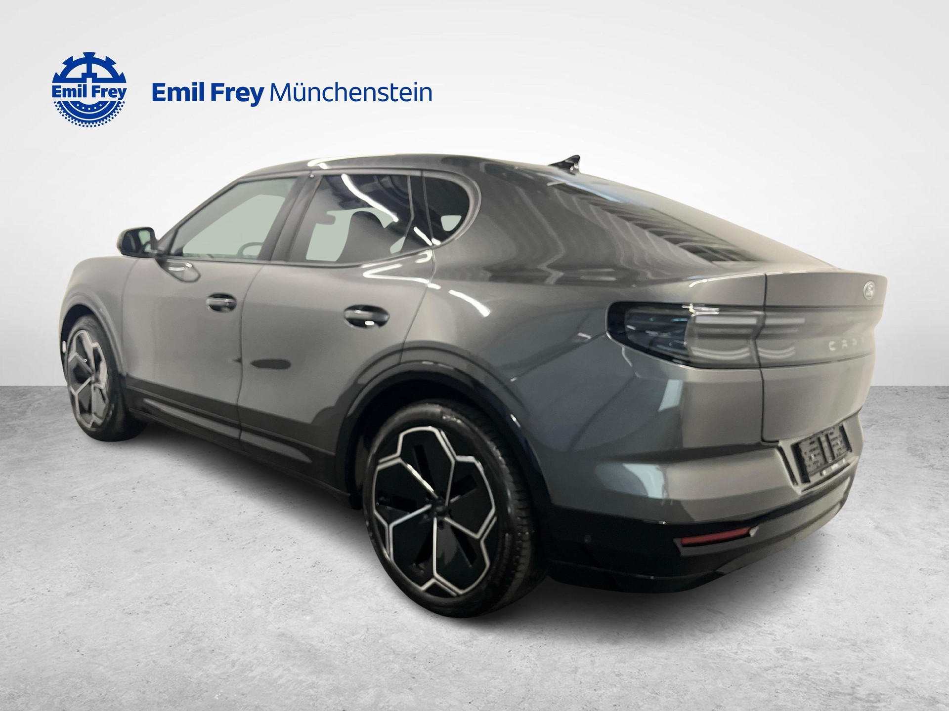 FORD Capri Extended Range Premium-showroom-element-2