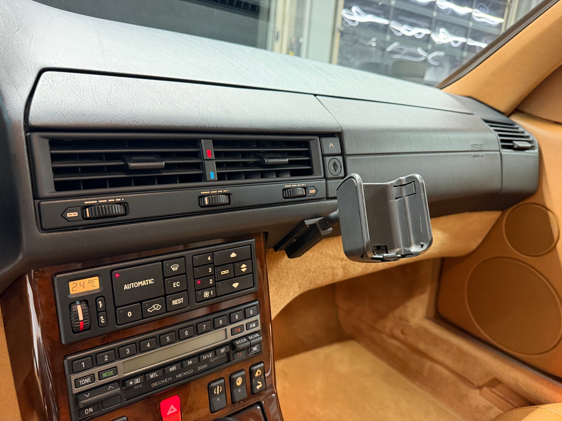 MERCEDES-BENZ SL 600 Automatic *CH-Veteranenfahrzeug*1. Hand*Sehr gepflegt*-image-8