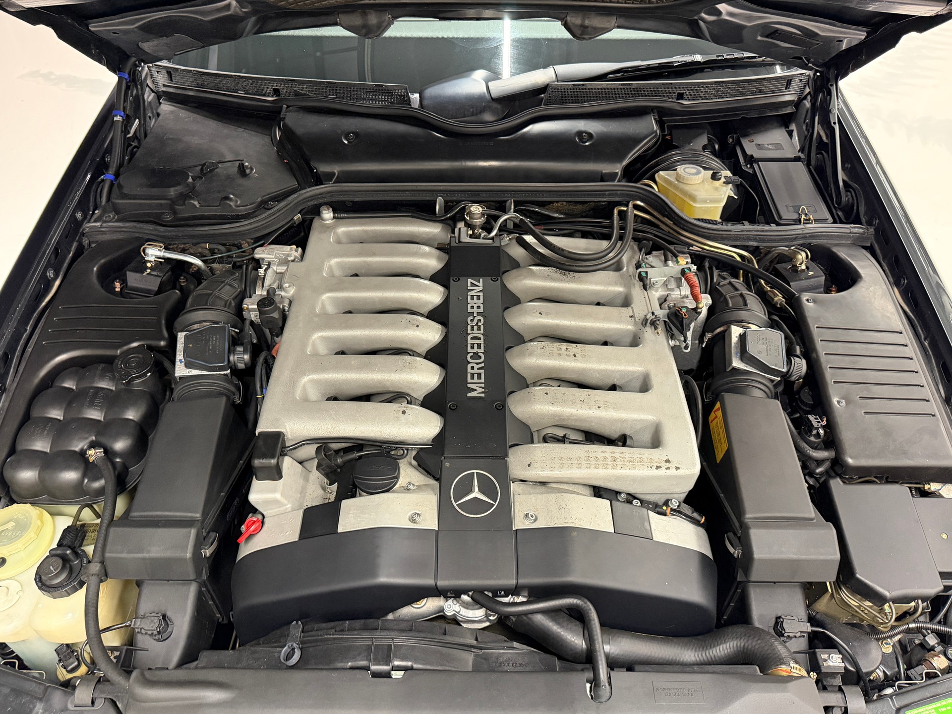 MERCEDES-BENZ SL 600 Automatic *CH-Veteranenfahrzeug*1. Hand*Sehr gepflegt*-image-14