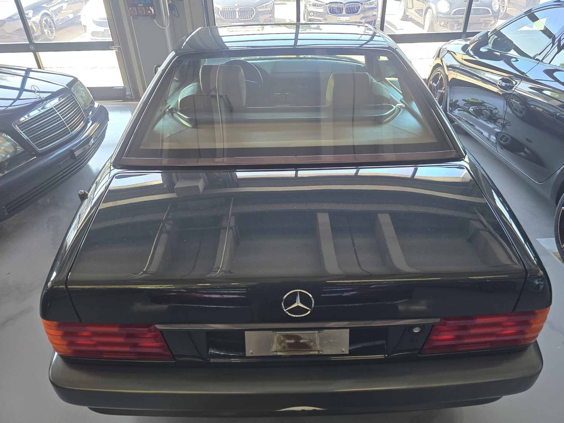 MERCEDES-BENZ SL 600 Automatic *CH-Veteranenfahrzeug*1. Hand*Sehr gepflegt*-image-16