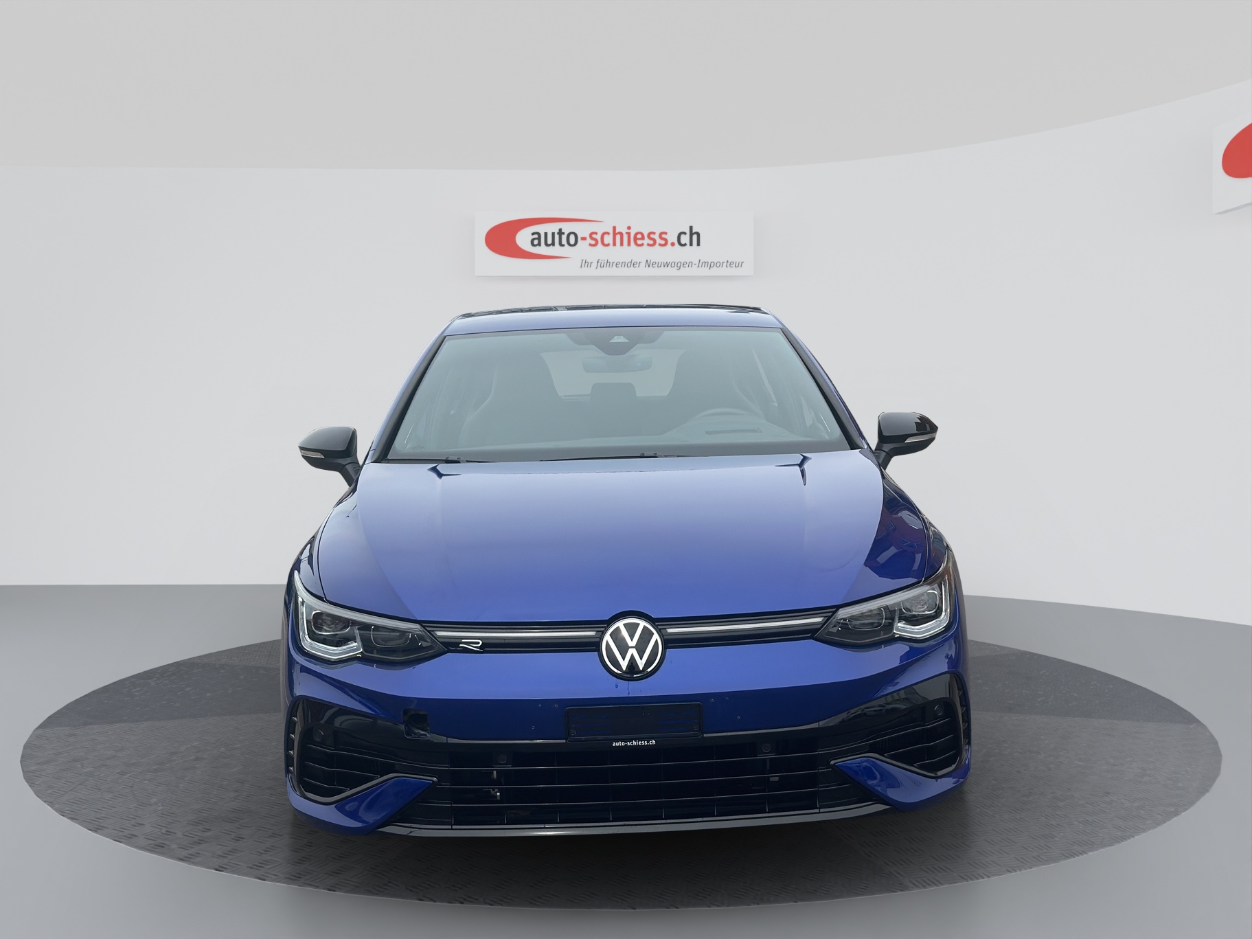 VW Golf 2.0 TSI R DSG 4Motion-showroom-element-1