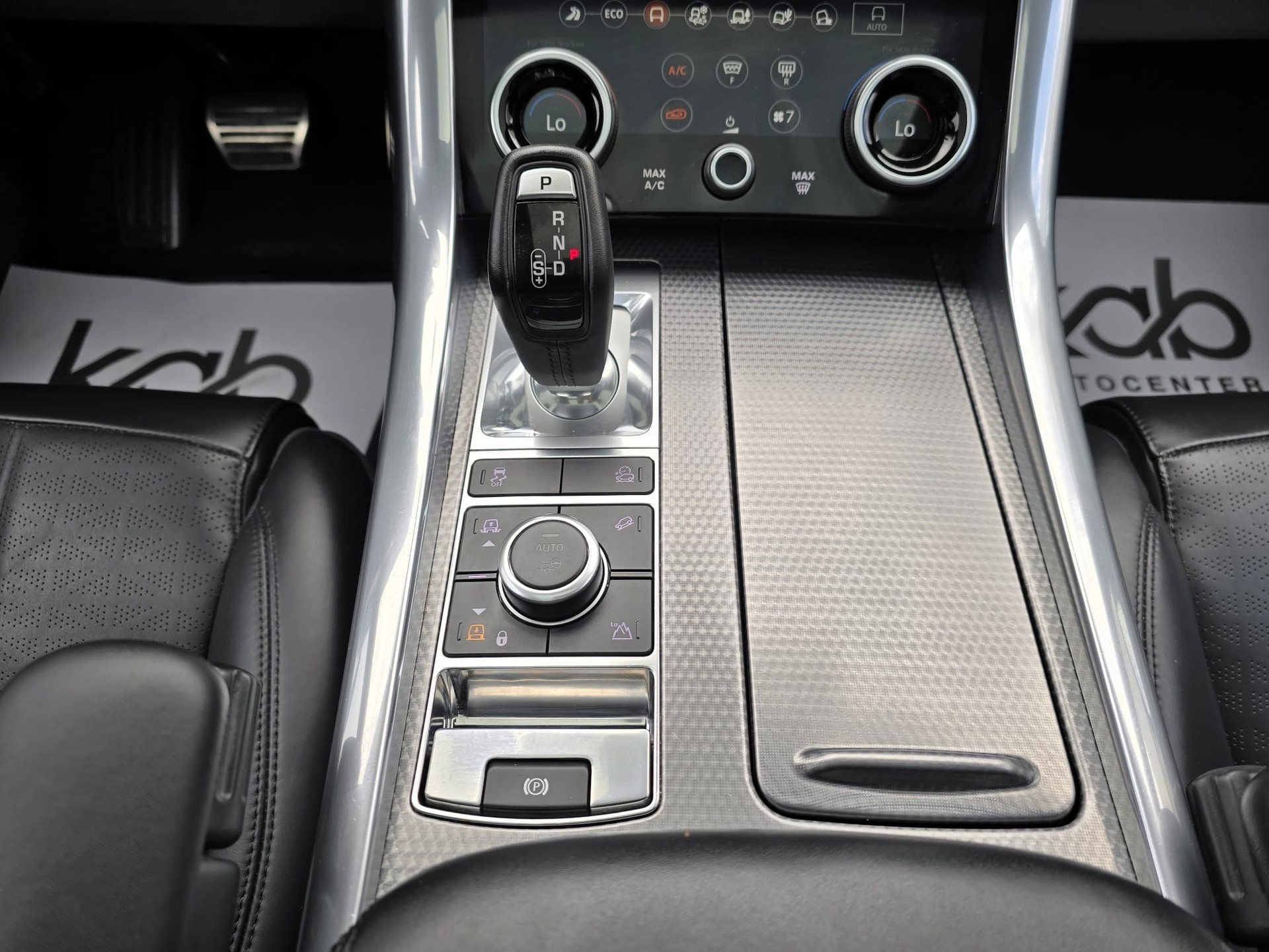 LAND ROVER Range Rover Sport 3.0 SDV6 HSE Automatic-image-13