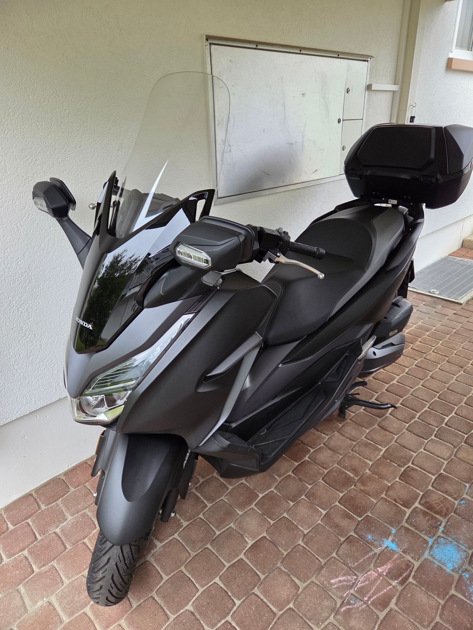 HONDA Nss 125 Forza ABS-image-1