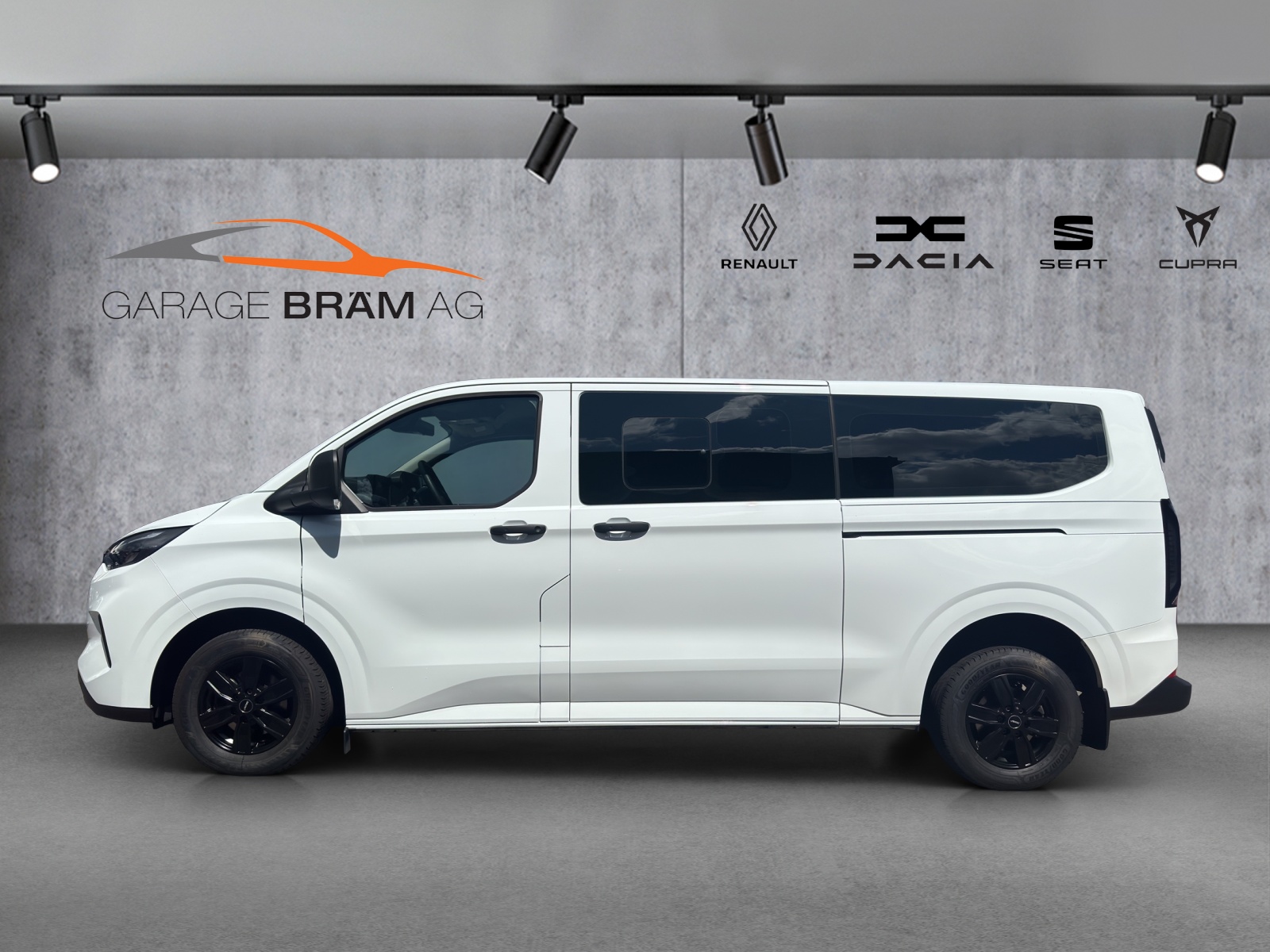 FORD Transit Custom 320 L2H1 Aut. AWD Active-showroom-element-2