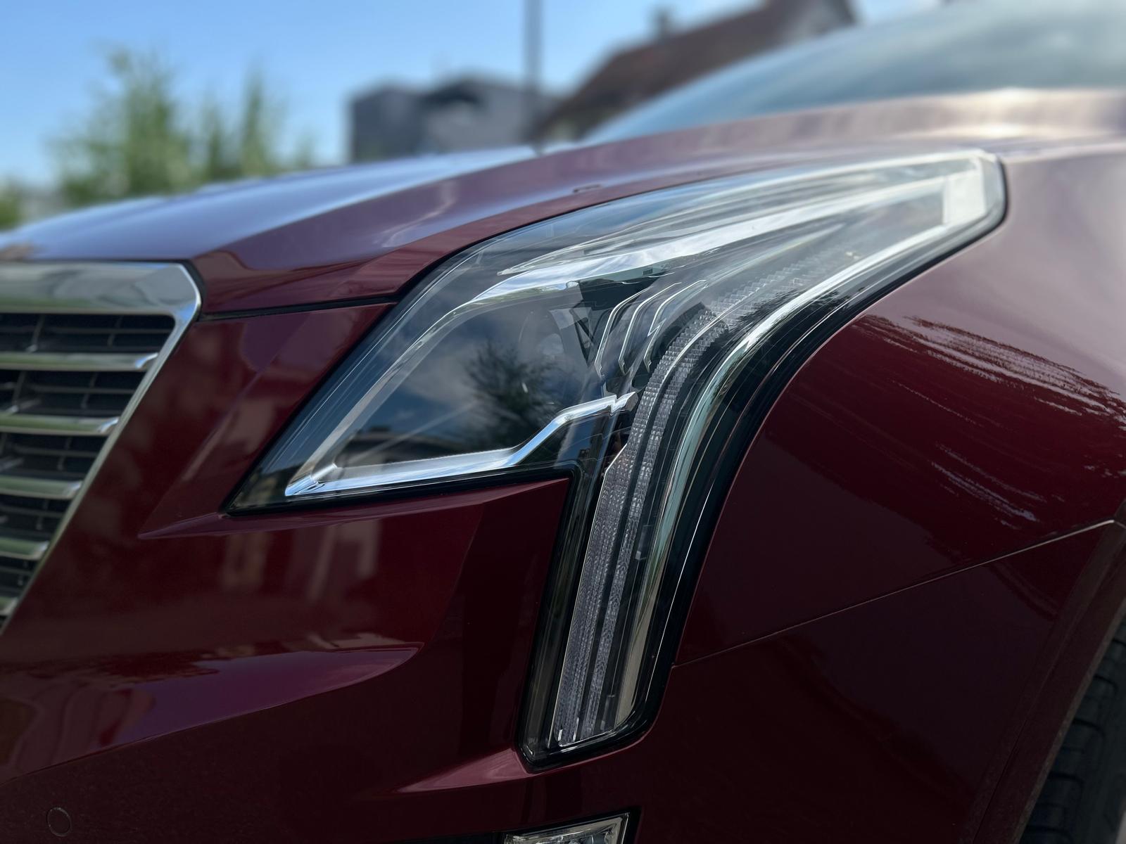CADILLAC XT5 Crossover 3.6 Luxury Automatic-image-8