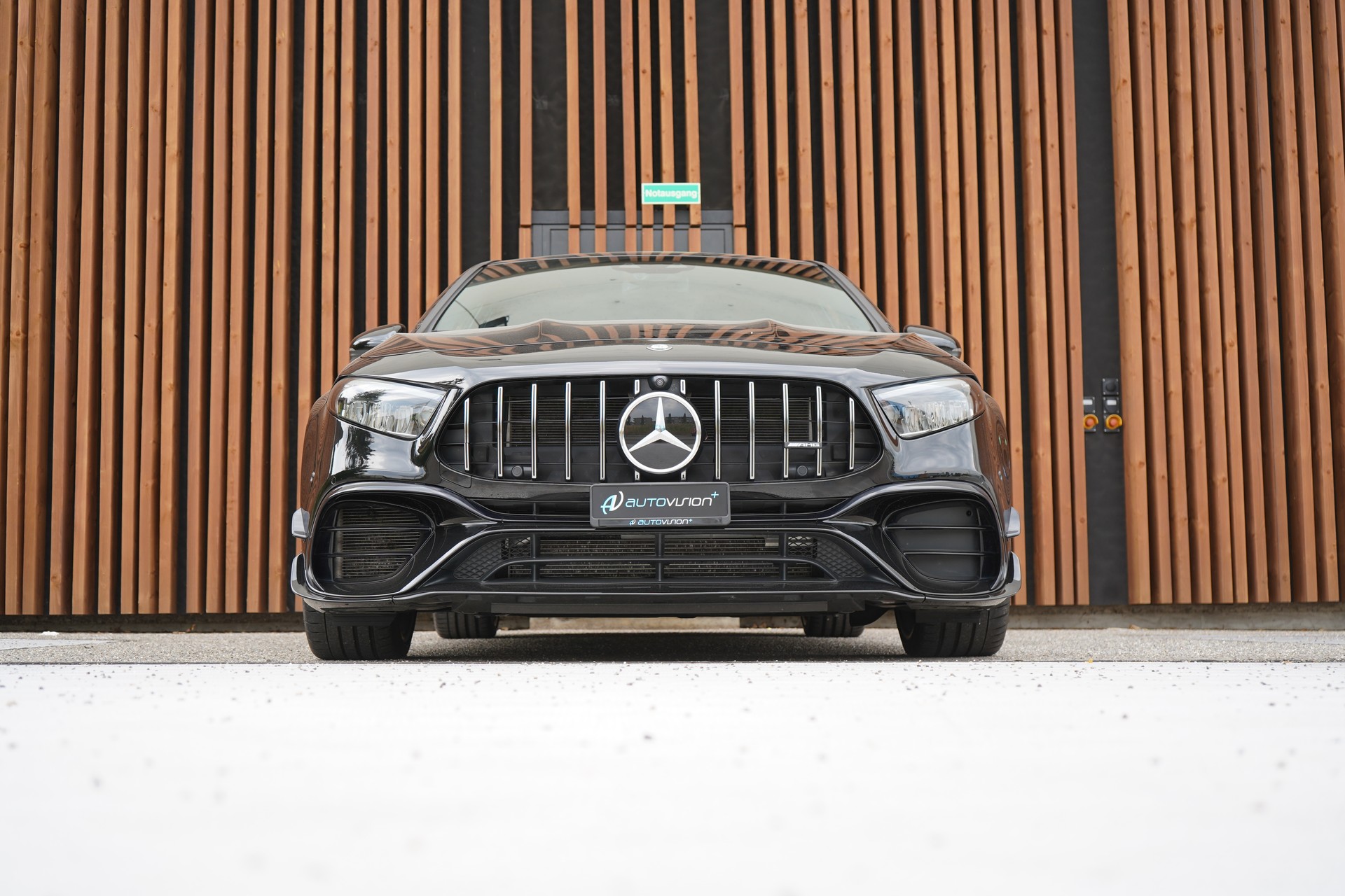 MERCEDES-BENZ A 45 S AMG 4MATIC+ SPEEDSHIFT AERO BLACK l 421 PS-image-14