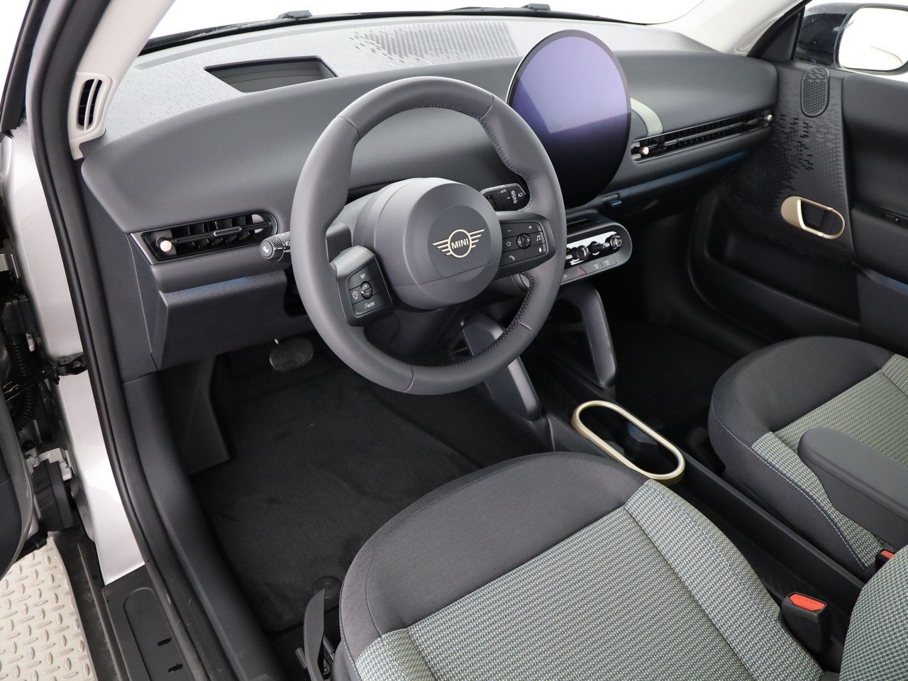 MINI Cooper E-image-9