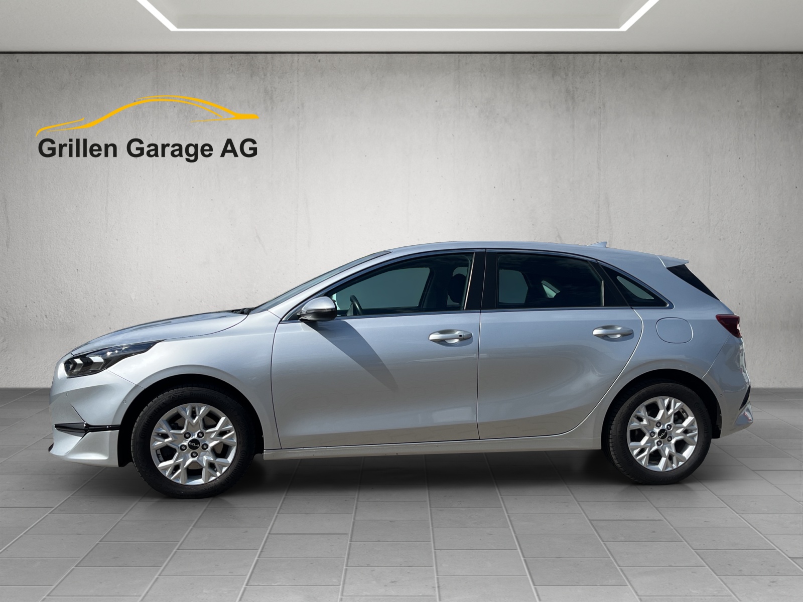 KIA Ceed 1.5 T-GDi MHEV Power-showroom-element-1