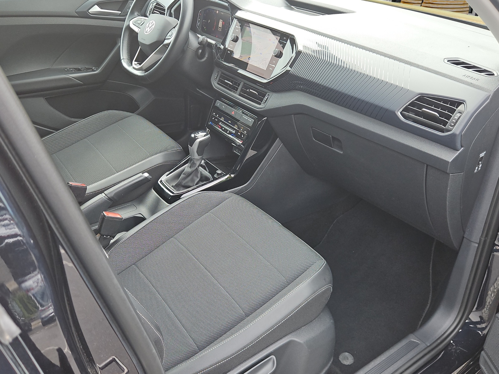 VW T-Cross 1.0 TSI Style DSG-image-19