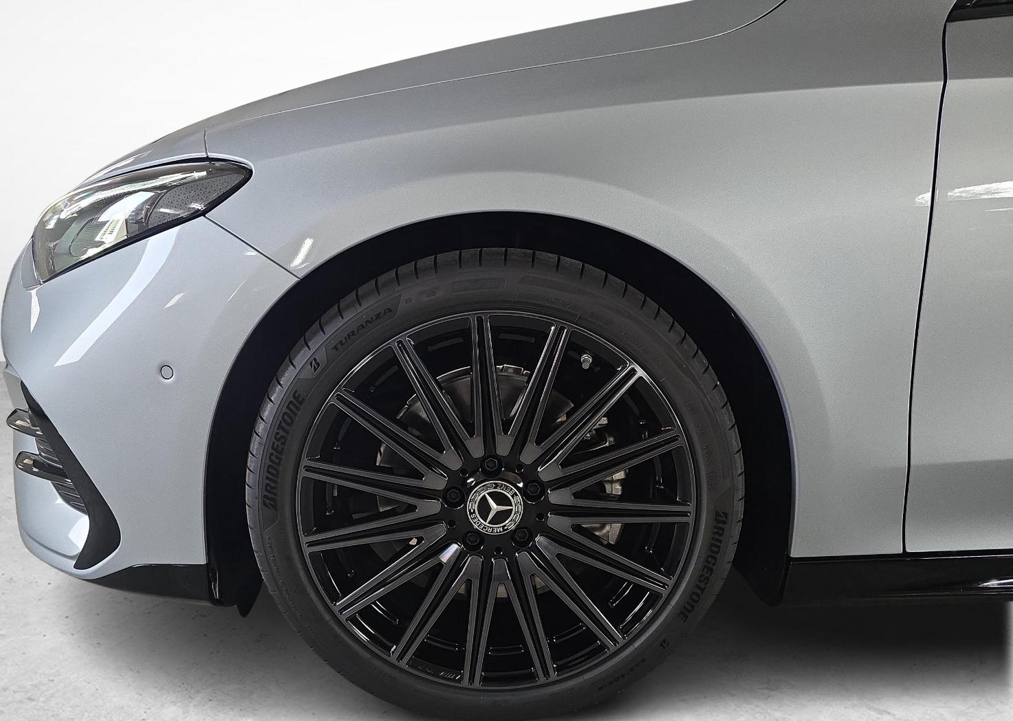 MERCEDES-BENZ CLA 350 4MATIC Shooting Brake EQ Technology AMG Line Plus-image-12