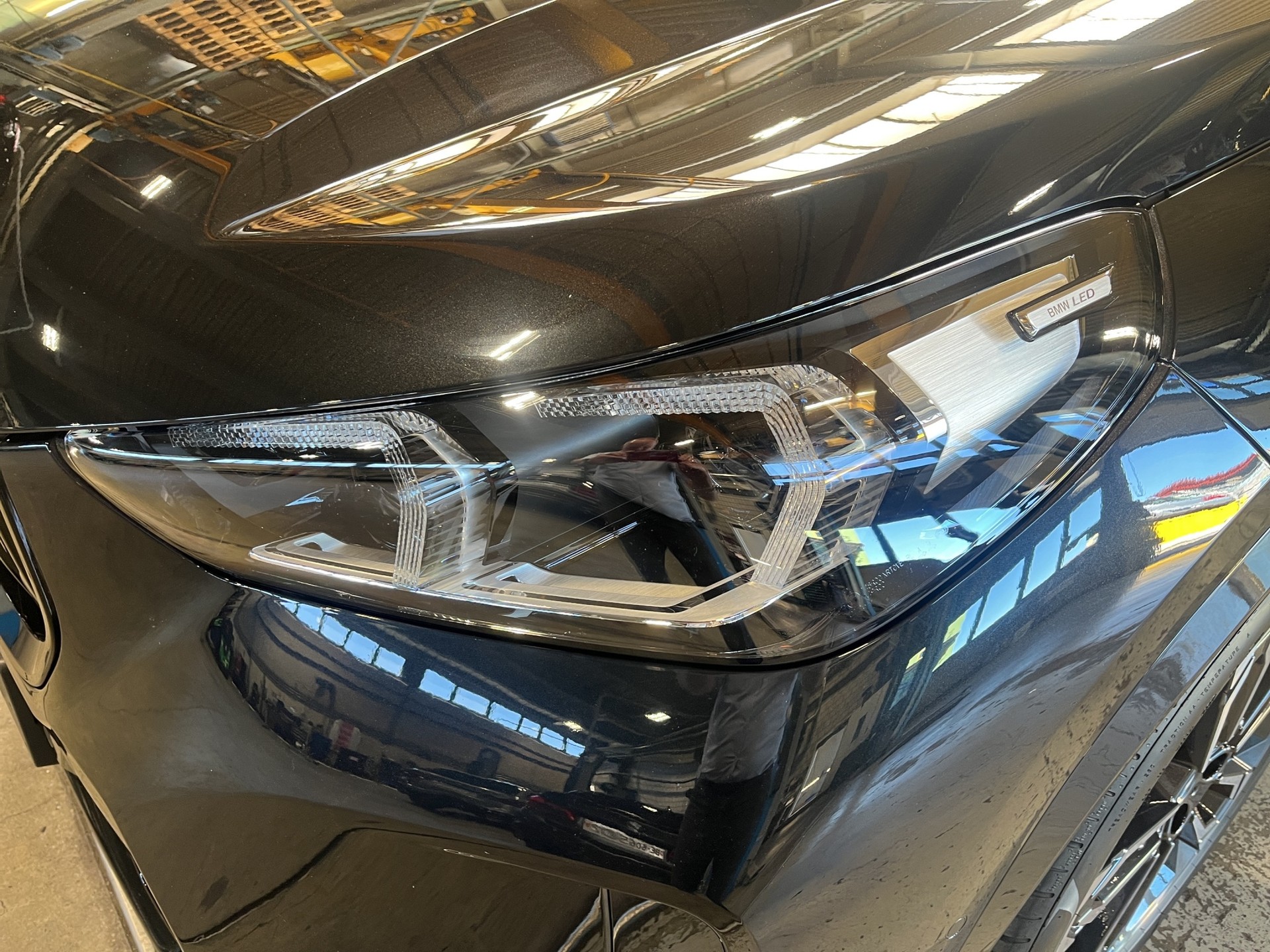 BMW X1 23i xDrive paddles-image-9
