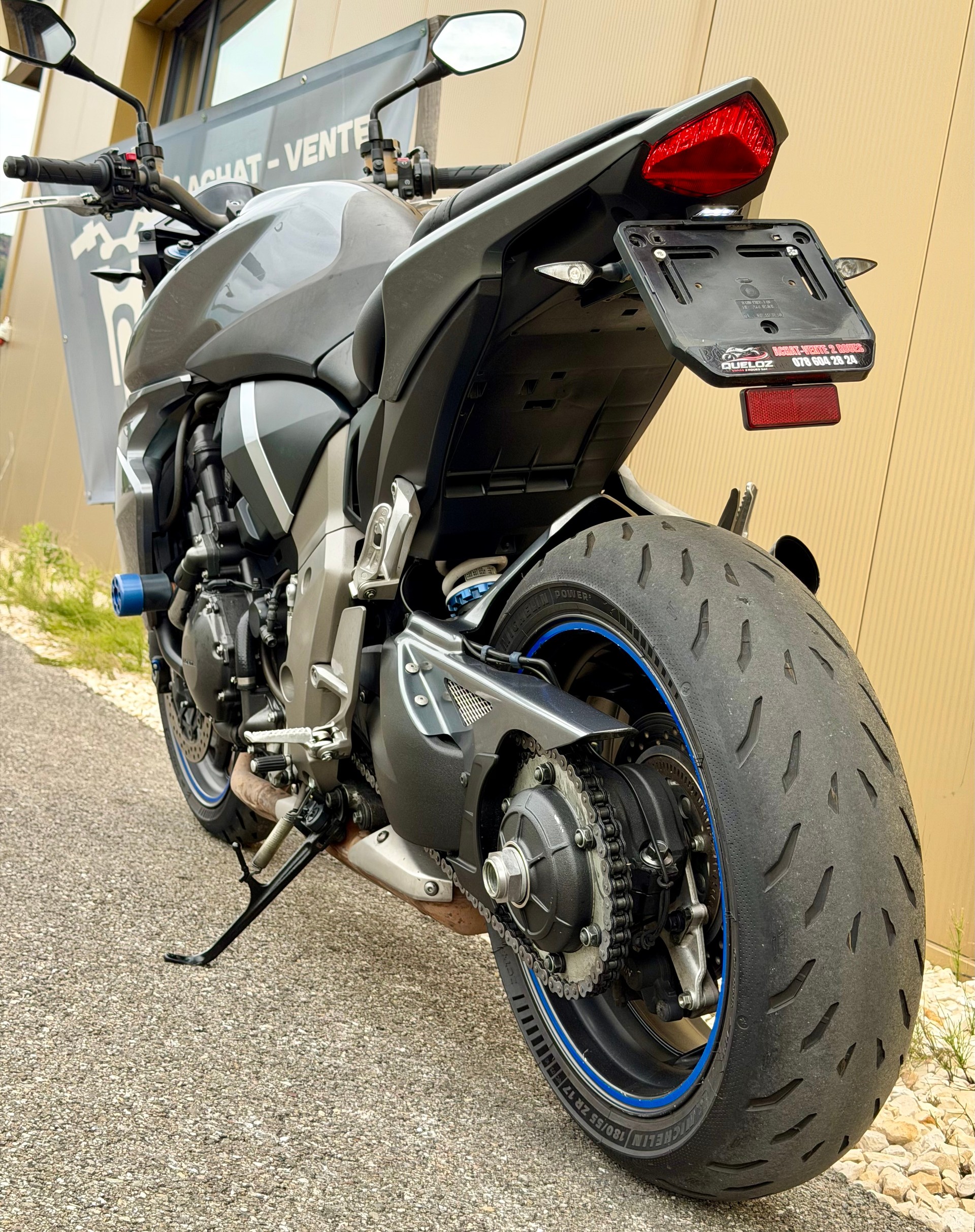 HONDA CB 1000 R ABS-image-12