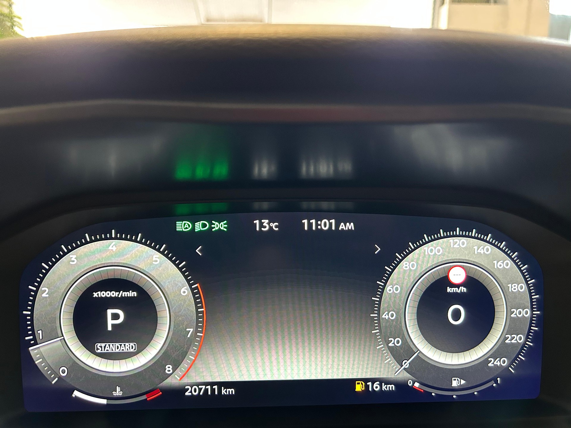 NISSAN Qashqai 1.3 DIG-T 158 N-Connecta-image-9