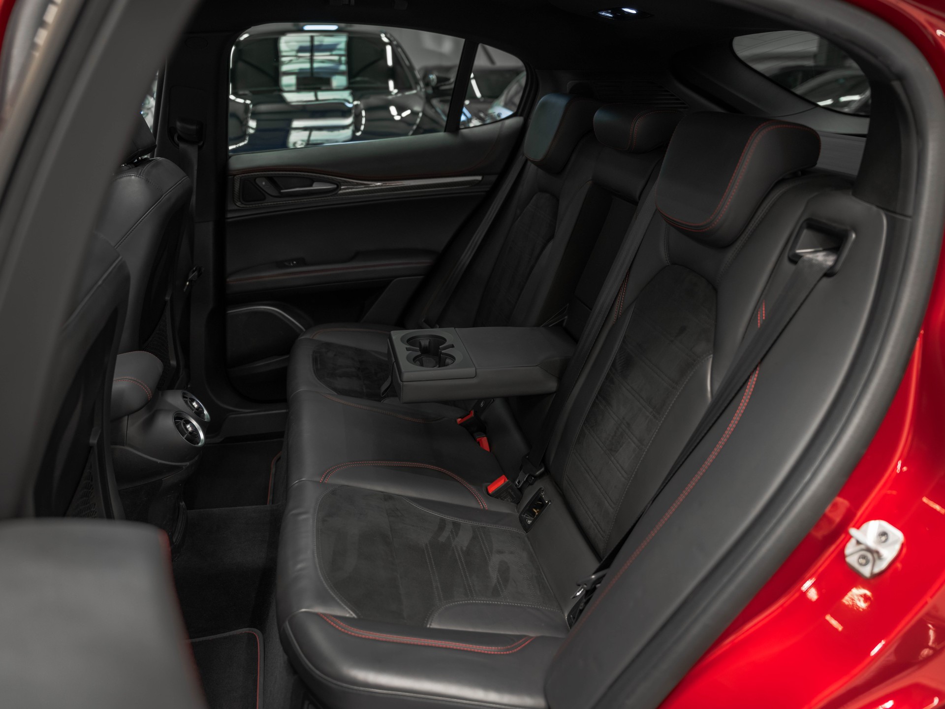 ALFA ROMEO Stelvio 2.9 V6 Quadrifoglio Q4 Automatic-image-12