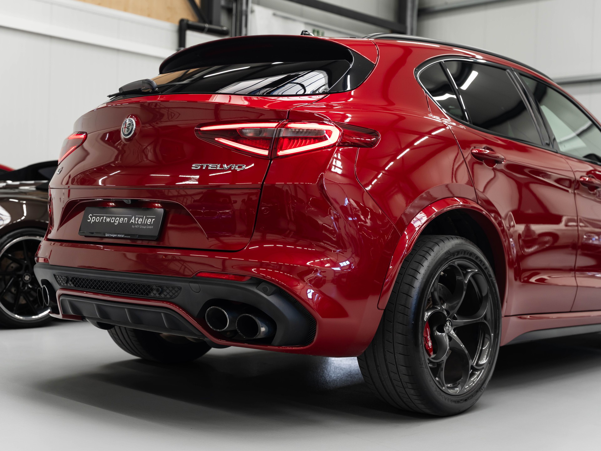 ALFA ROMEO Stelvio 2.9 V6 Quadrifoglio Q4 Automatic-image-18